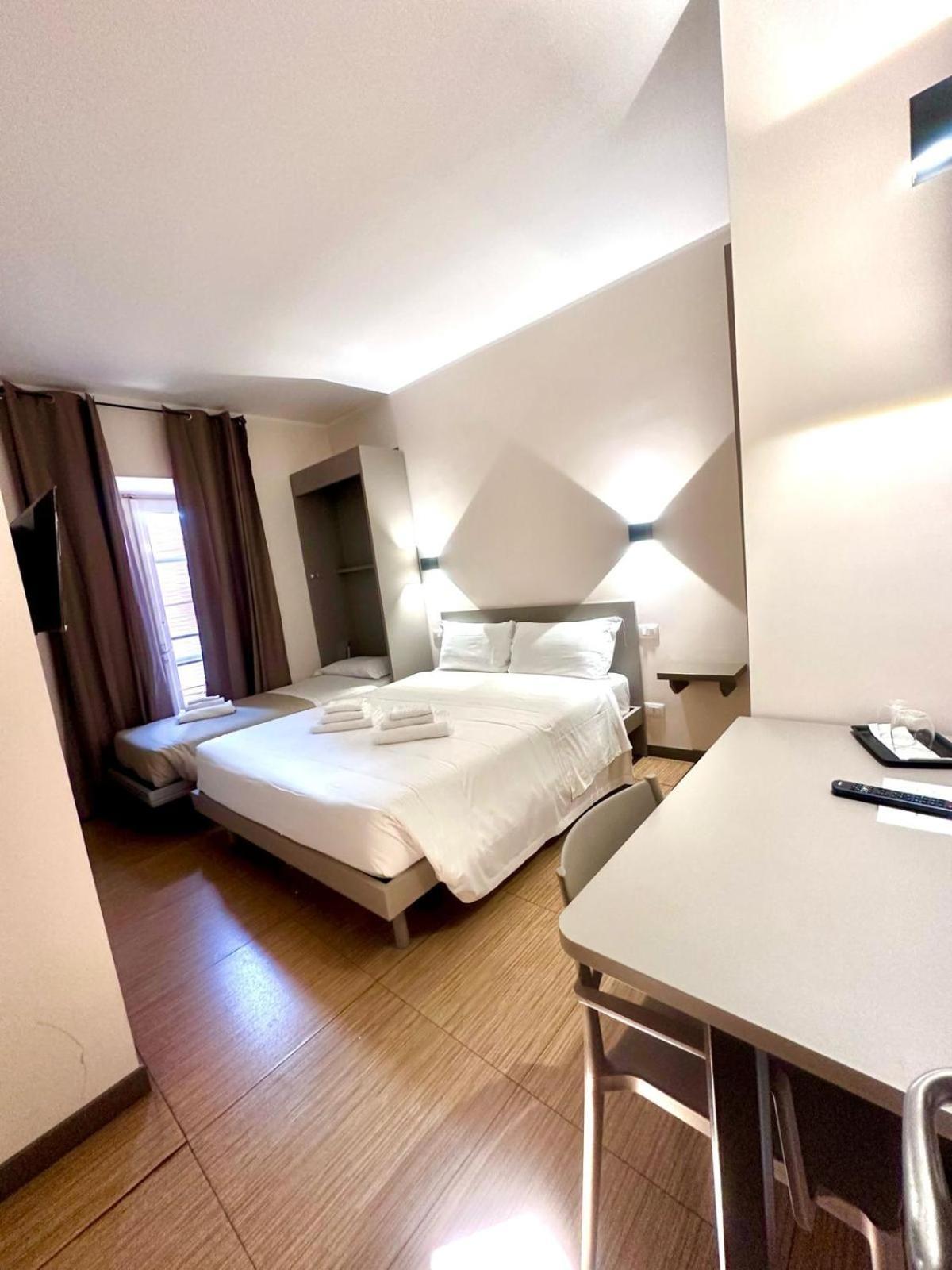 Colosseum Resort Rome Exterior photo